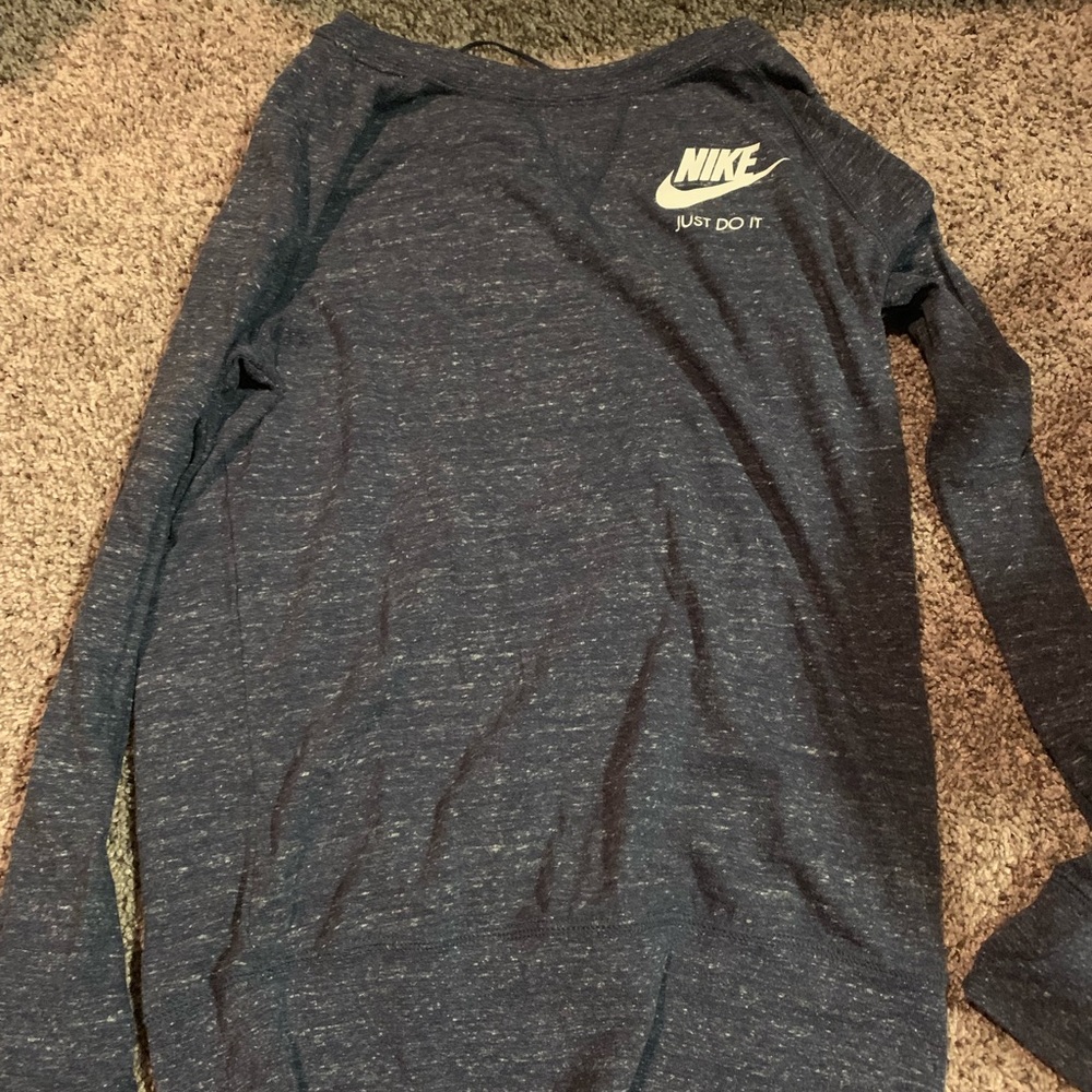 Nike crewneck/ long sleeve